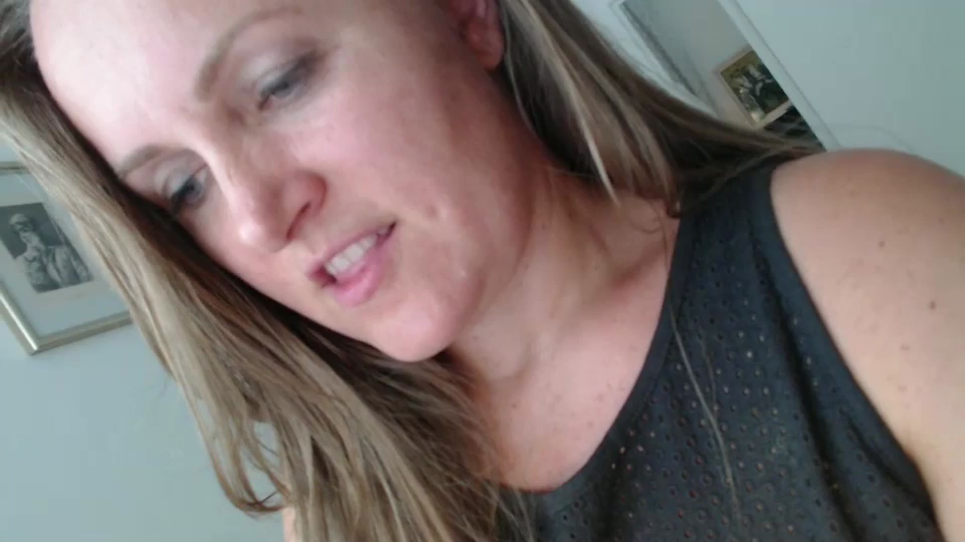 Gallery image thumbnail from JustLily's myfreecams stream on, 09/13/2024, 13:59 image 1 of 20