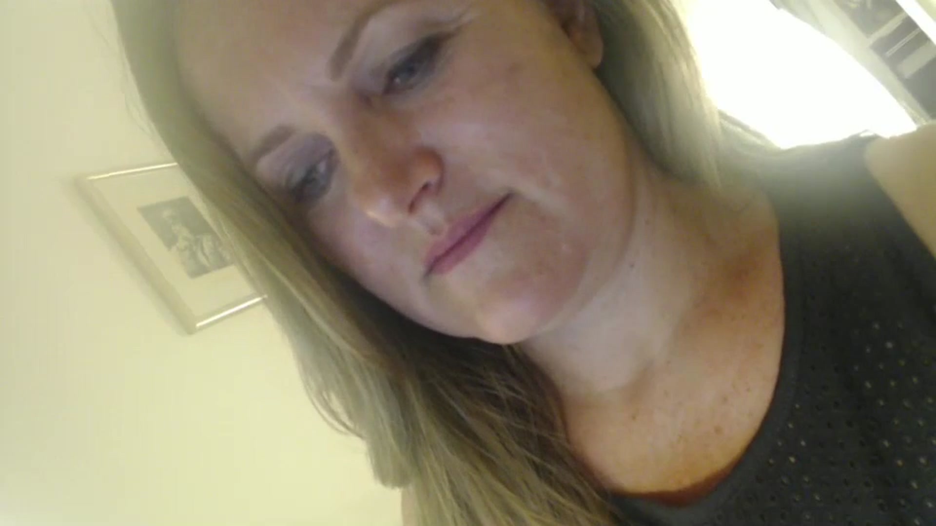 Gallery image thumbnail from JustLily's myfreecams stream on, 09/13/2024, 21:53 image 15 of 20
