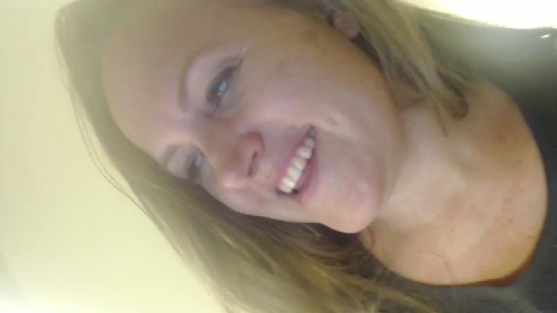Gallery image thumbnail from JustLily's myfreecams stream on, 09/13/2024, 21:53 image 10 of 20