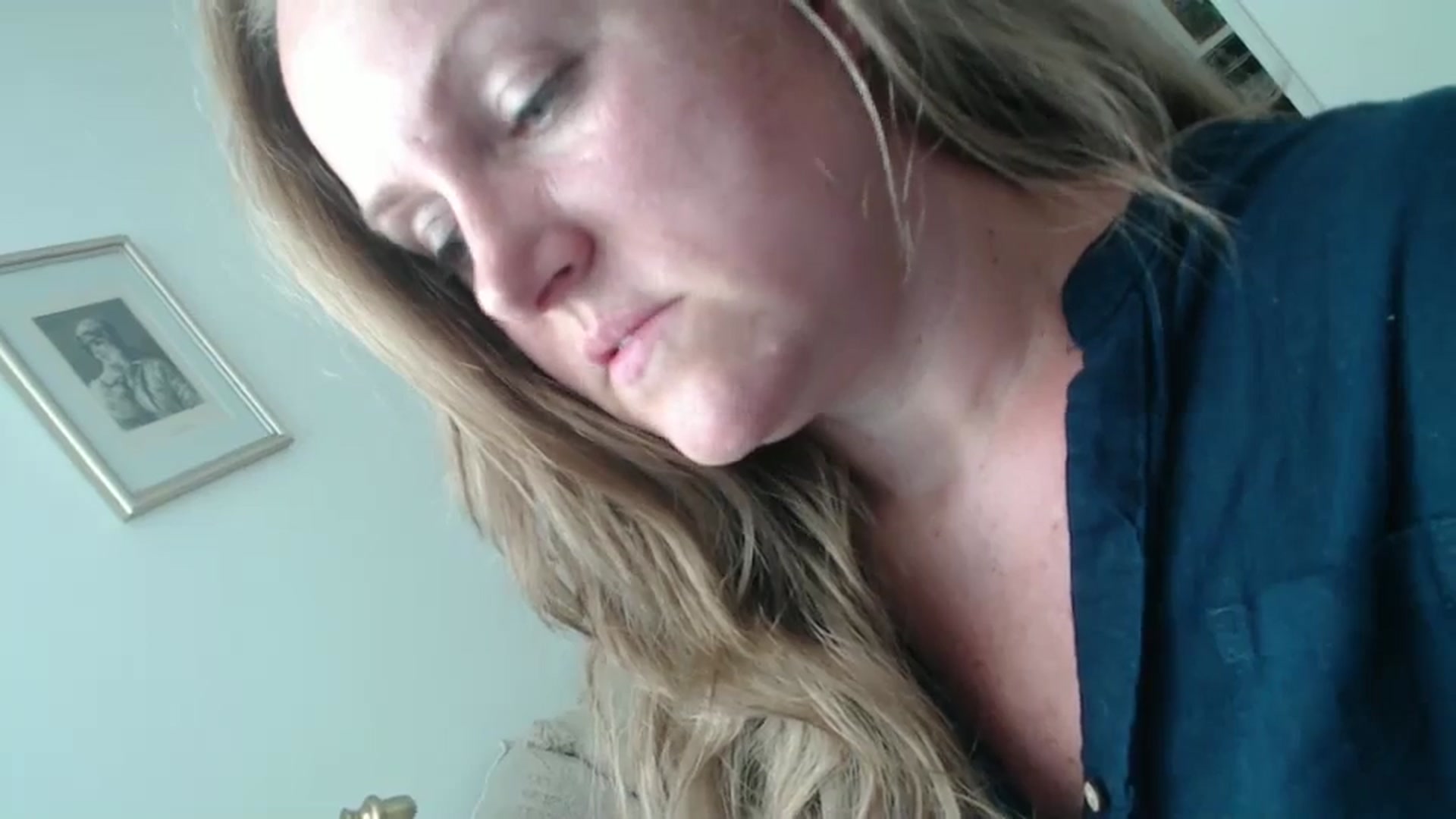 Gallery image thumbnail from JustLily's myfreecams stream on, 09/16/2024, 13:36 image 5 of 20