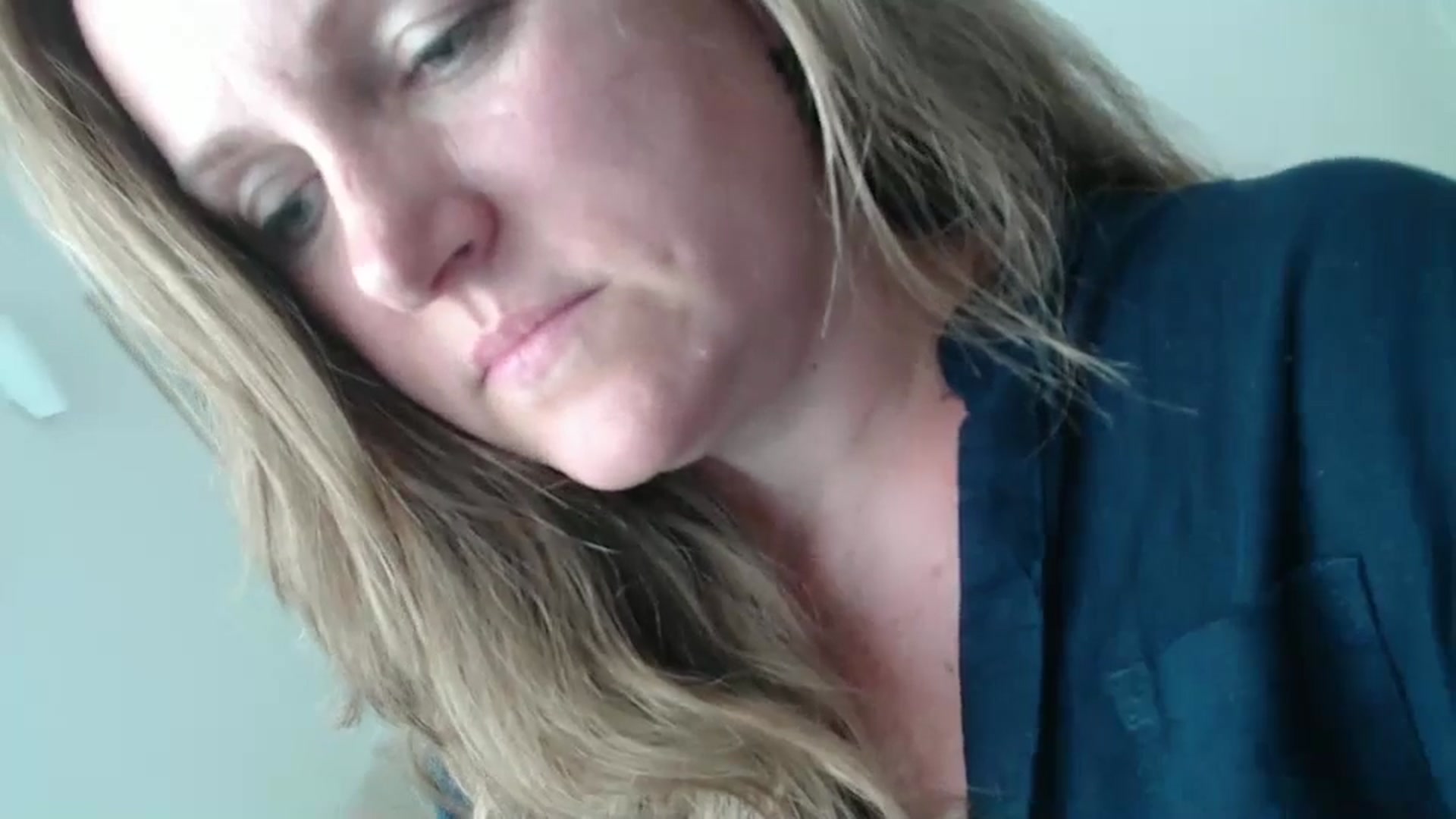 Gallery image thumbnail from JustLily's myfreecams stream on, 09/16/2024, 13:36 image 15 of 20