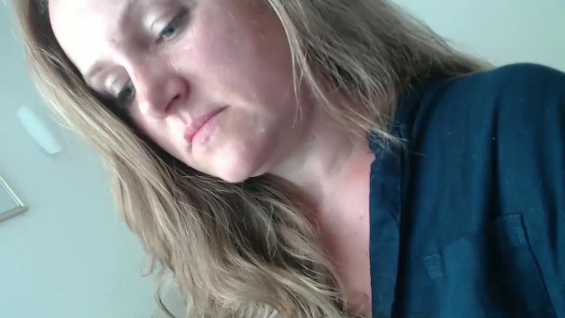 Gallery image thumbnail from JustLily's myfreecams stream on, 09/16/2024, 13:36 image 17 of 20