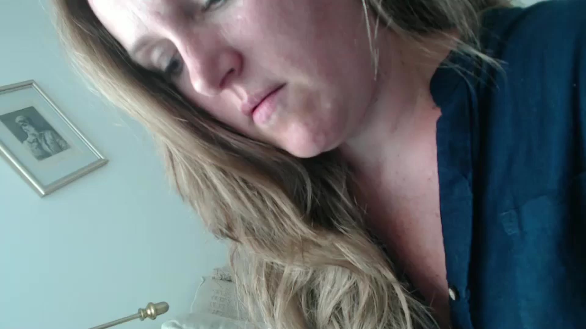 Gallery image thumbnail from JustLily's myfreecams stream on, 09/16/2024, 13:36 image 7 of 20