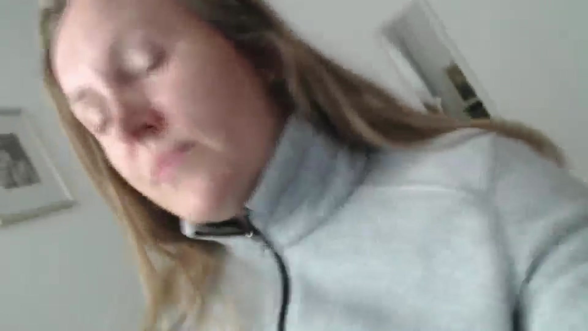 Gallery image thumbnail from JustLily's myfreecams stream on, 09/20/2024, 14:02 image 16 of 20