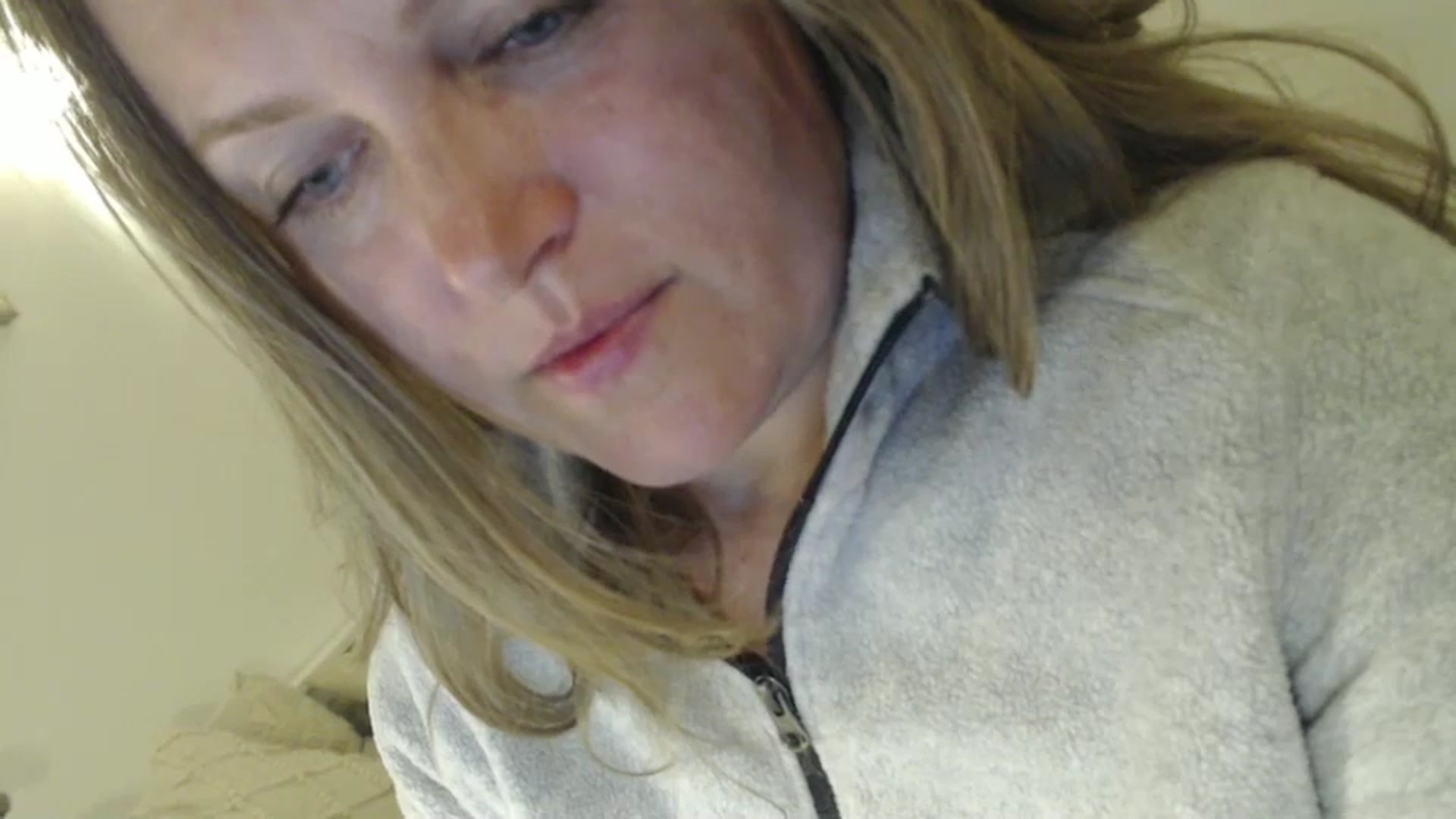 Gallery image thumbnail from JustLily's myfreecams stream on, 09/20/2024, 20:21 image 5 of 20