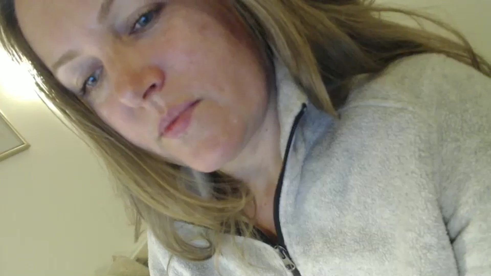 Gallery image thumbnail from JustLily's myfreecams stream on, 09/20/2024, 20:21 image 4 of 20