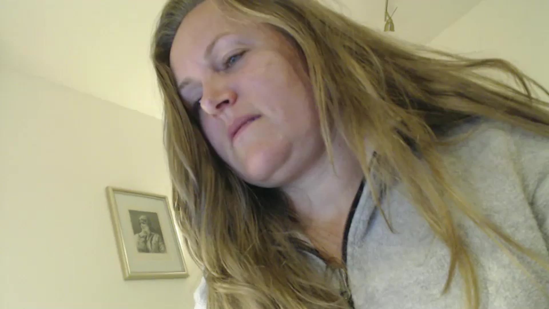 Gallery image thumbnail from JustLily's myfreecams stream on, 09/20/2024, 20:59 image 19 of 20