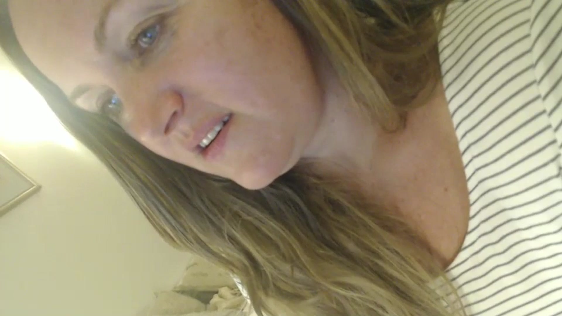 Gallery image thumbnail from JustLily's myfreecams stream on, 09/20/2024, 23:30 image 13 of 20