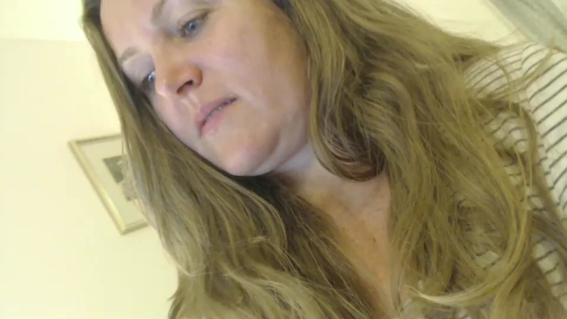 Gallery image thumbnail from JustLily's myfreecams stream on, 09/20/2024, 23:30 image 8 of 20