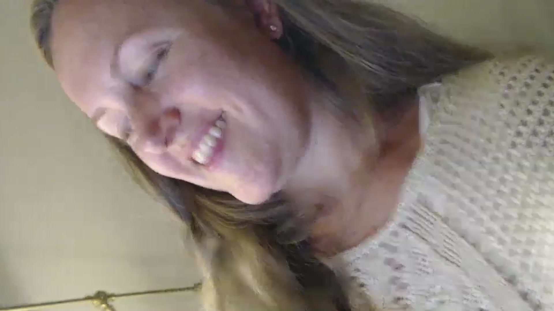Gallery image thumbnail from JustLily's myfreecams stream on, 09/23/2024, 21:20 image 16 of 20
