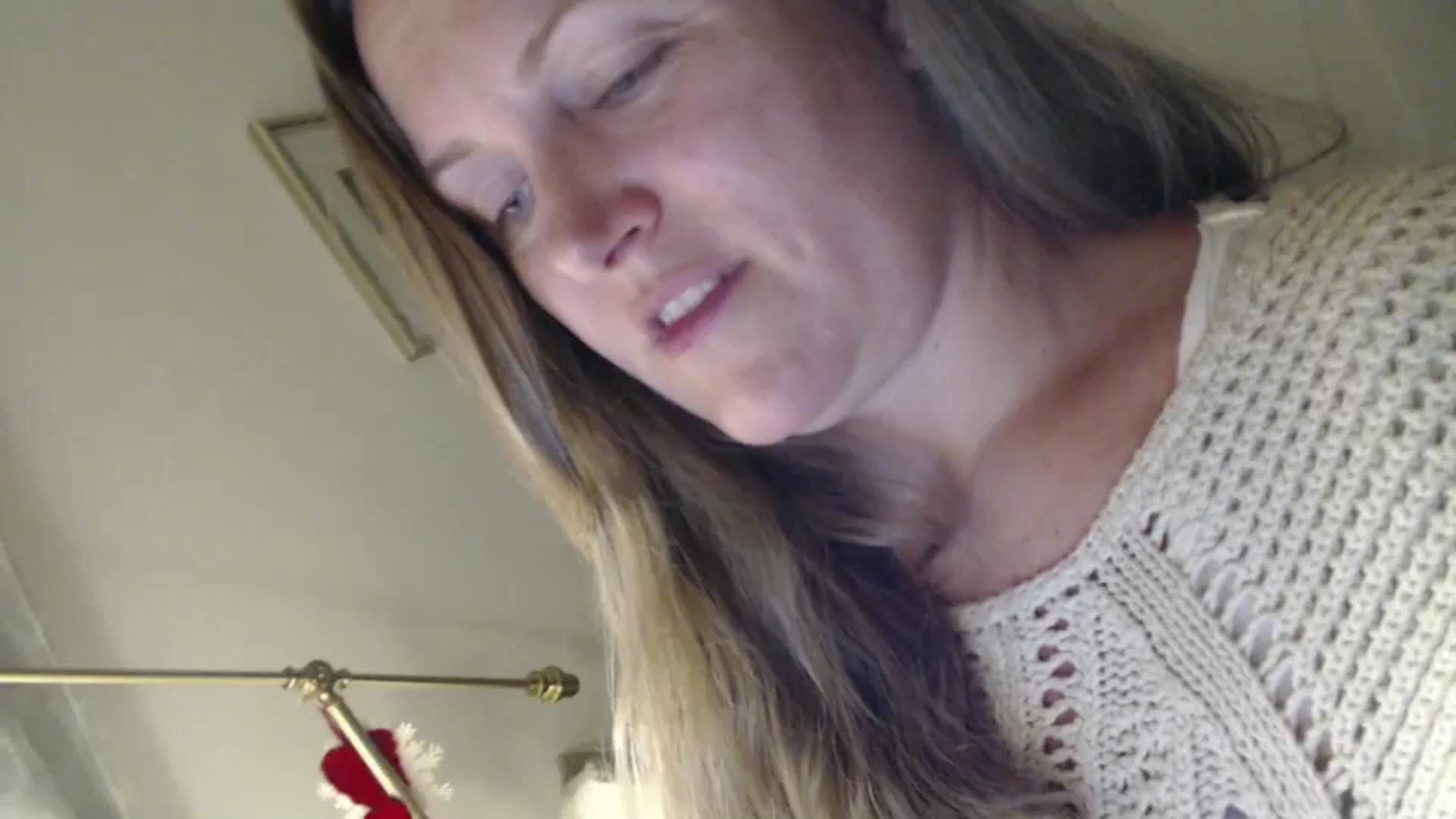 Gallery image thumbnail from JustLily's myfreecams stream on, 09/23/2024, 21:20 image 1 of 20