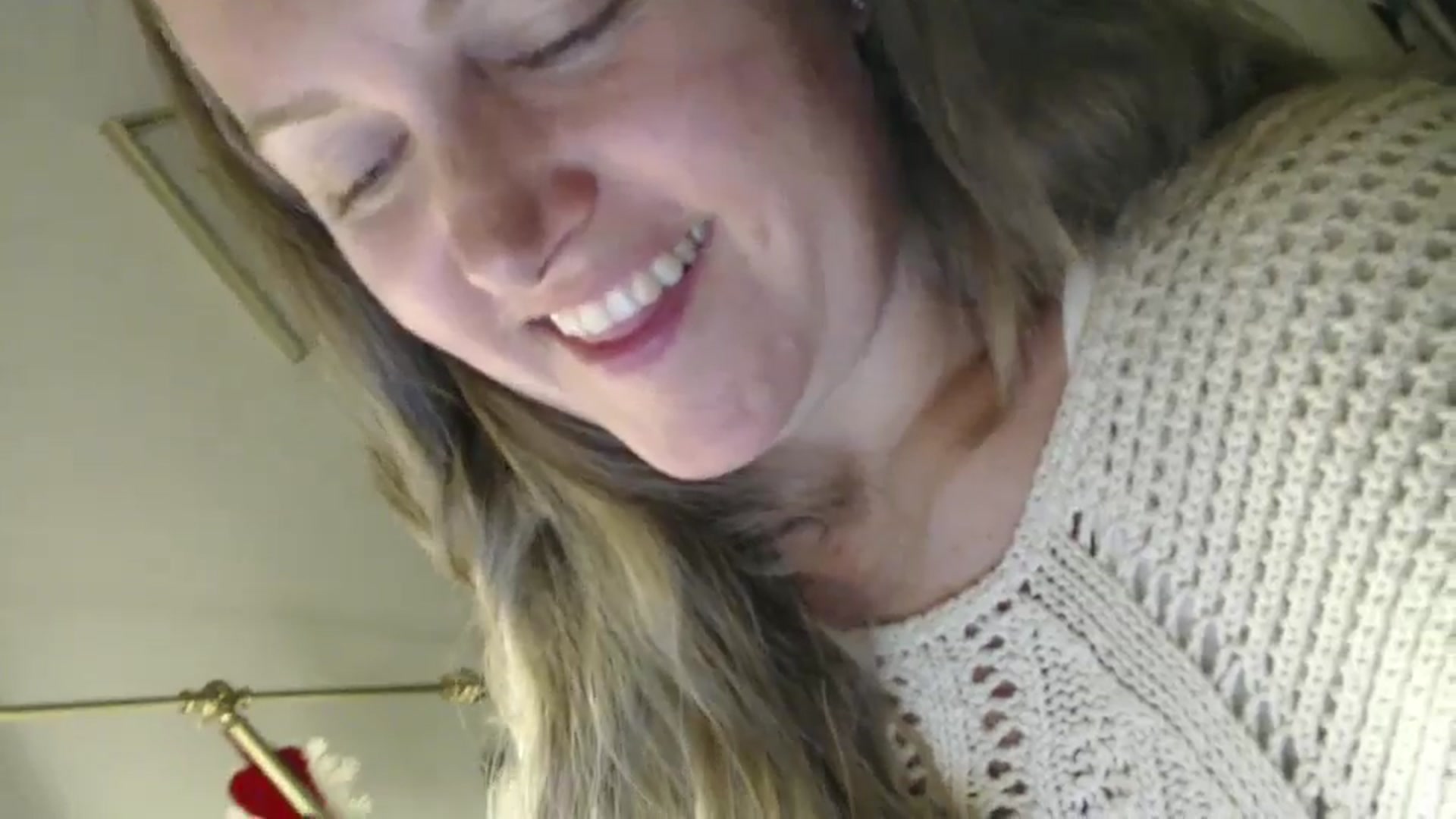 Gallery image thumbnail from JustLily's myfreecams stream on, 09/23/2024, 21:20 image 17 of 20