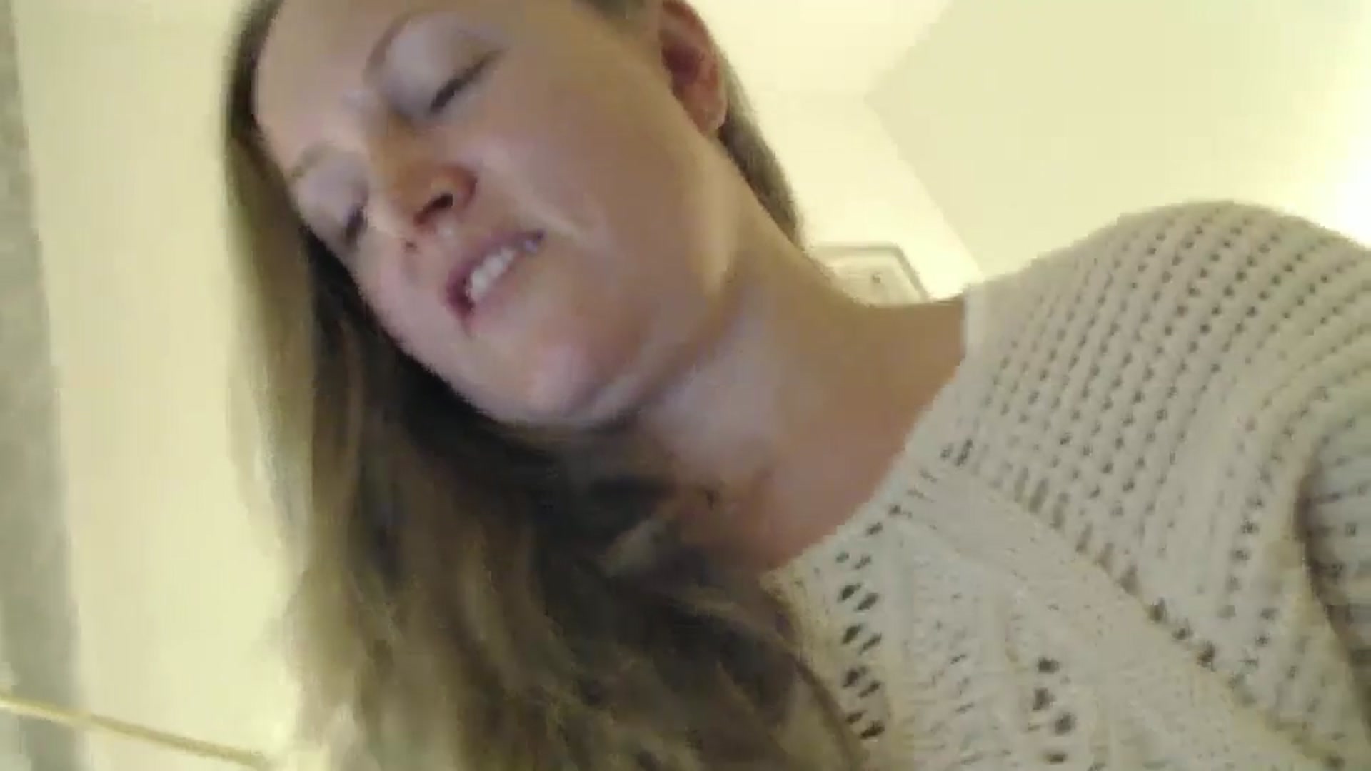Gallery image thumbnail from JustLily's myfreecams stream on, 09/23/2024, 21:20 image 20 of 20