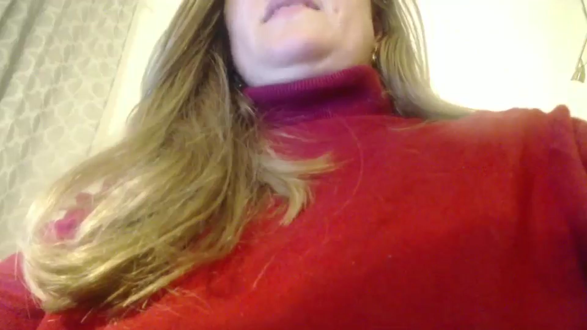 Gallery image thumbnail from JustLily's myfreecams stream on, 10/08/2024, 16:48 image 3 of 20
