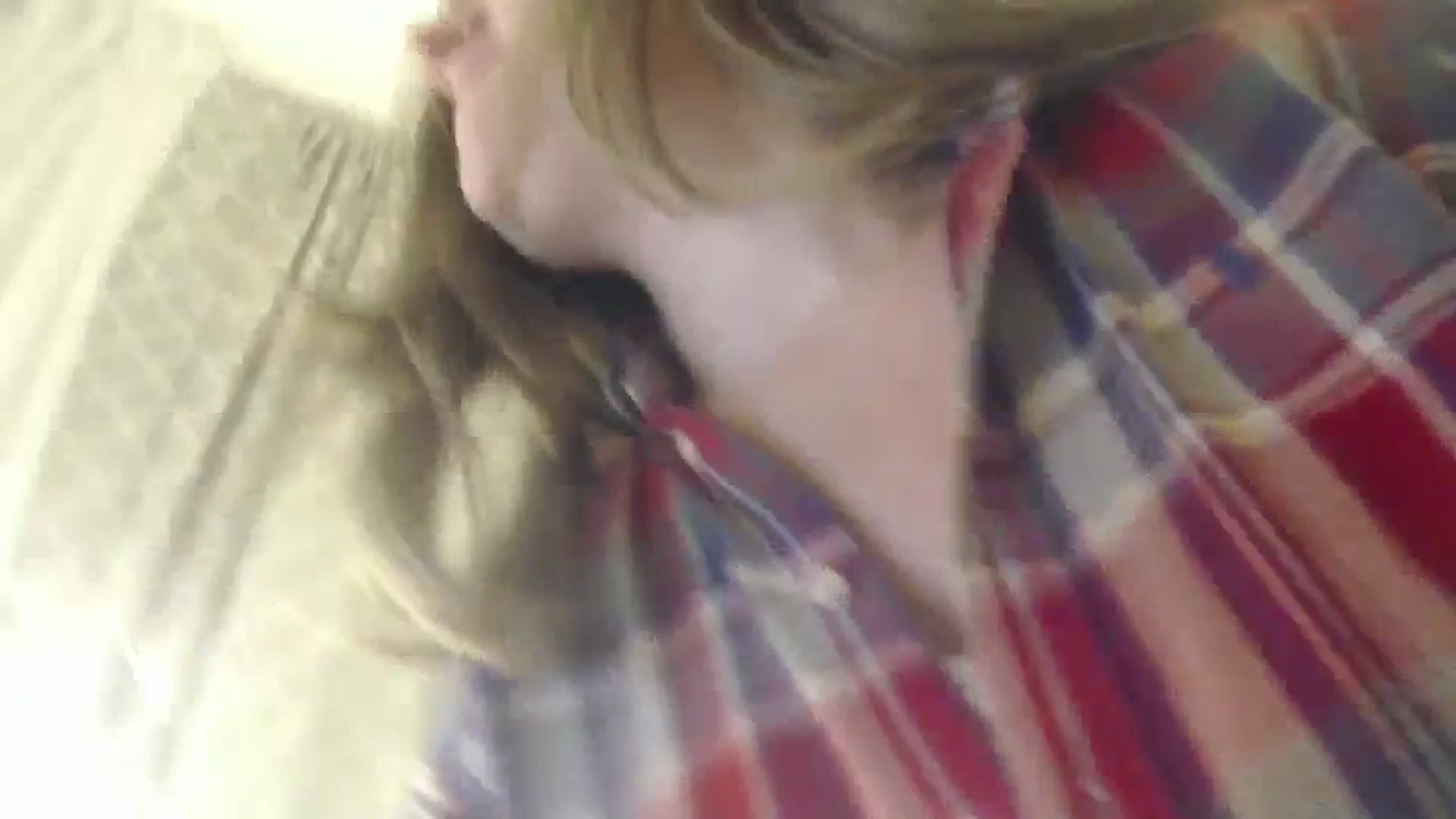Gallery image thumbnail from JustLily's myfreecams stream on, 10/15/2024, 19:58 image 9 of 20