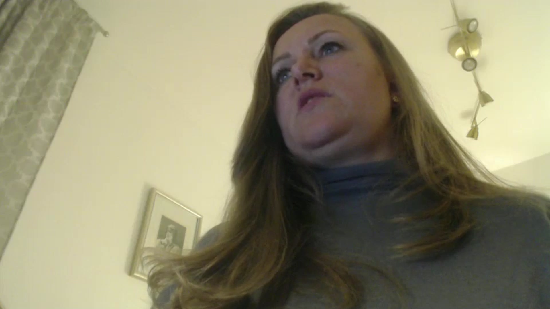 Gallery image thumbnail from JustLily's myfreecams stream on, 10/16/2024, 21:32 image 14 of 20