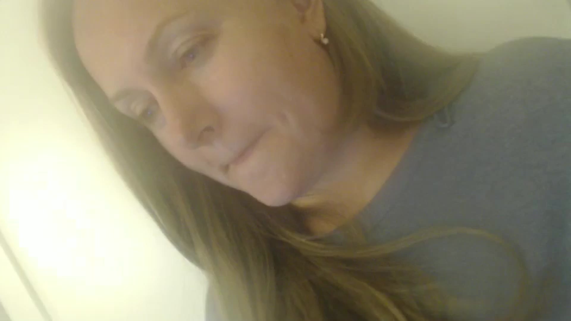 Gallery image thumbnail from JustLily's myfreecams stream on, 10/22/2024, 22:51 image 4 of 20