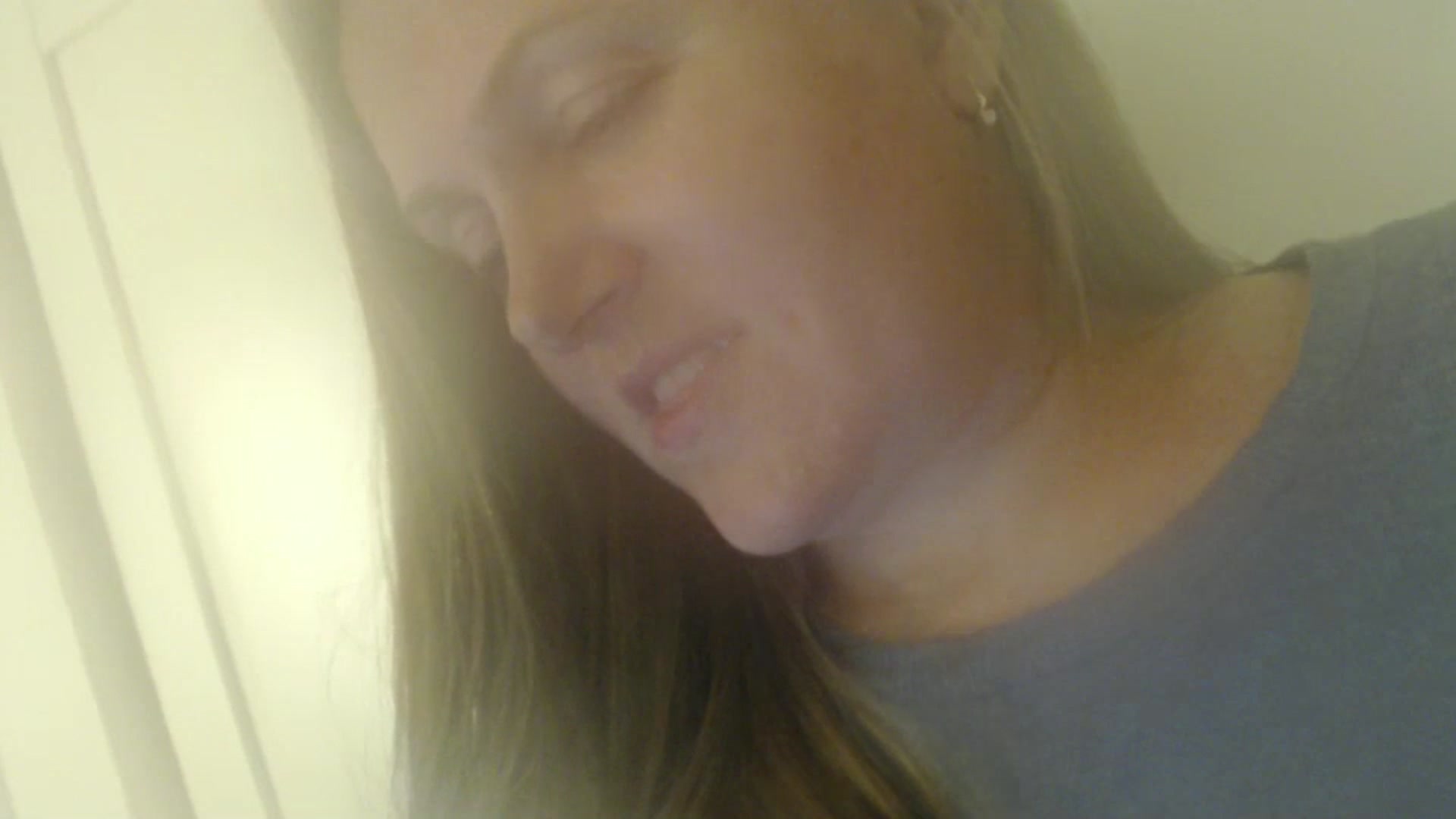 Gallery image thumbnail from JustLily's myfreecams stream on, 10/22/2024, 22:51 image 19 of 20