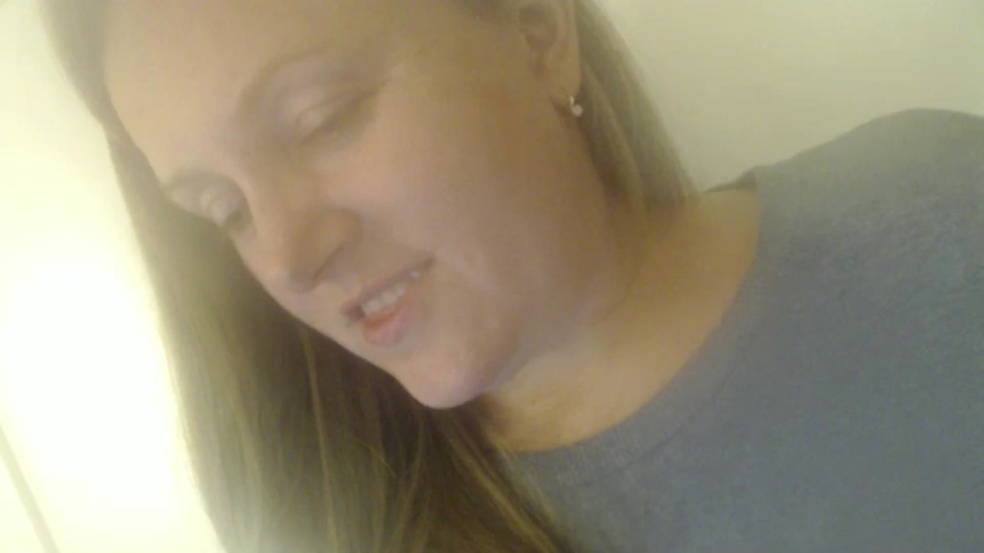 Gallery image thumbnail from JustLily's myfreecams stream on, 10/22/2024, 22:51 image 14 of 20