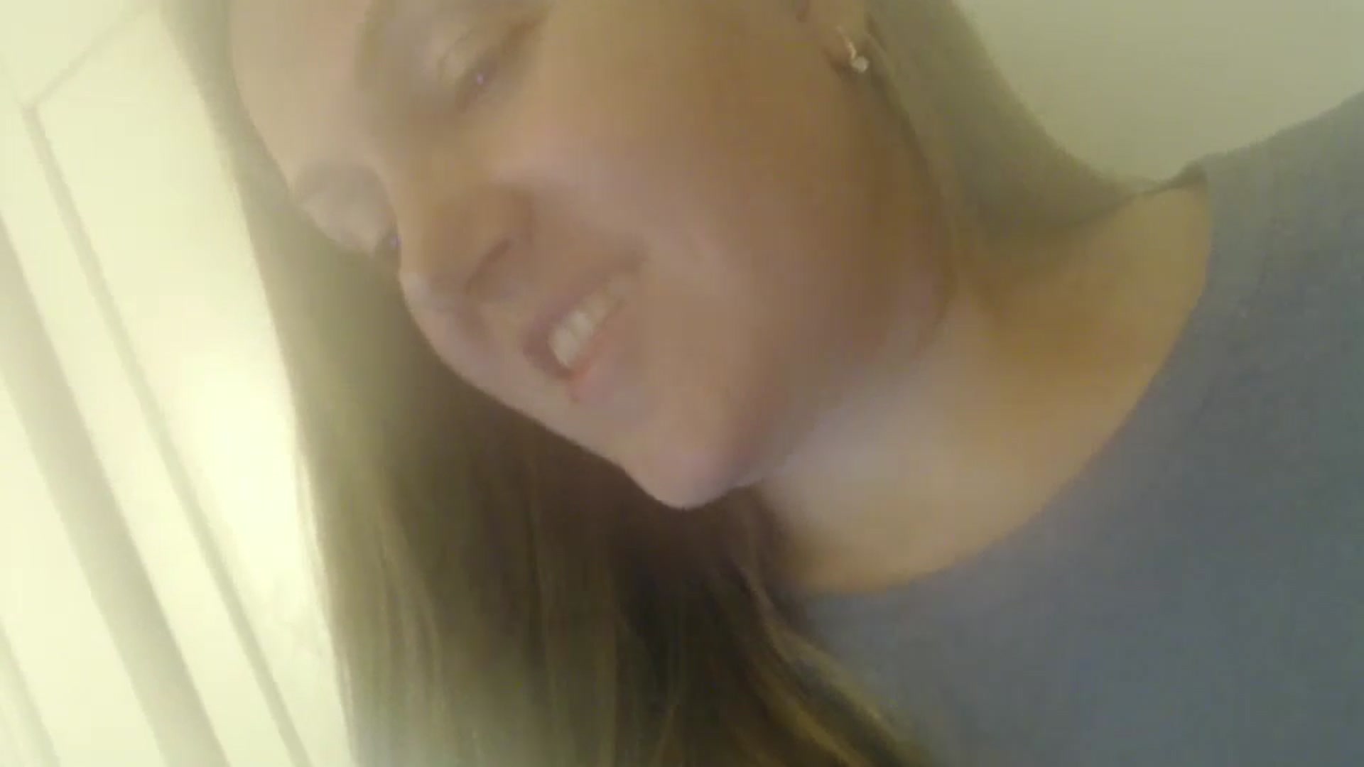 Gallery image thumbnail from JustLily's myfreecams stream on, 10/22/2024, 22:51 image 18 of 20