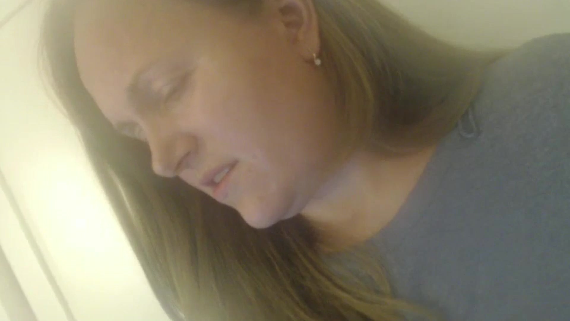 Gallery image thumbnail from JustLily's myfreecams stream on, 10/22/2024, 22:51 image 8 of 20