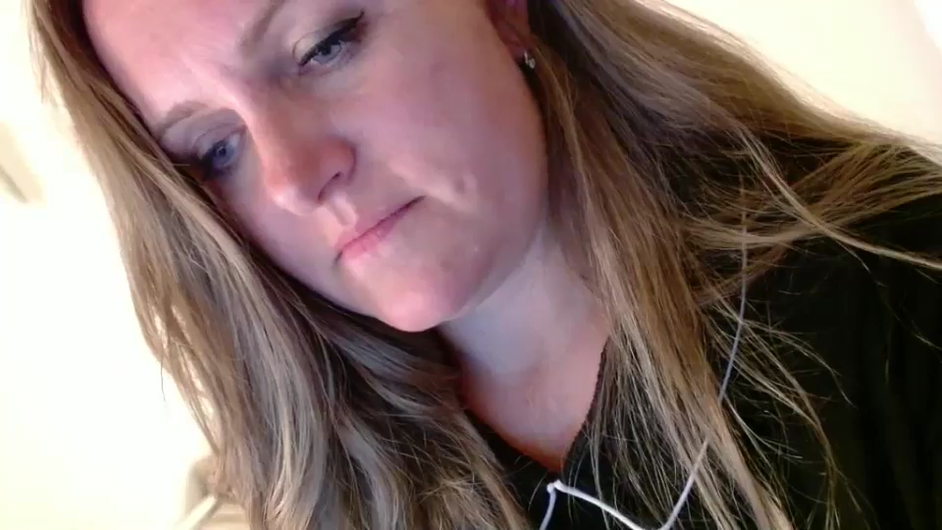 Gallery image thumbnail from JustLily's myfreecams stream on, 10/29/2024, 22:02 image 9 of 20