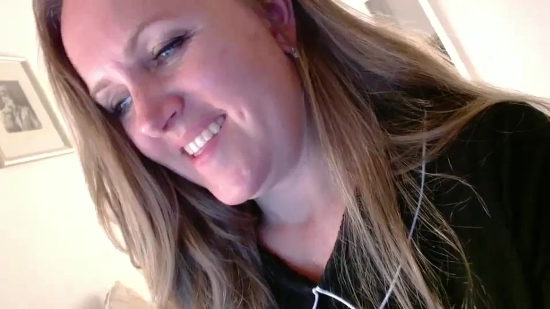 Gallery image thumbnail from JustLily's myfreecams stream on, 10/29/2024, 22:02 image 2 of 20