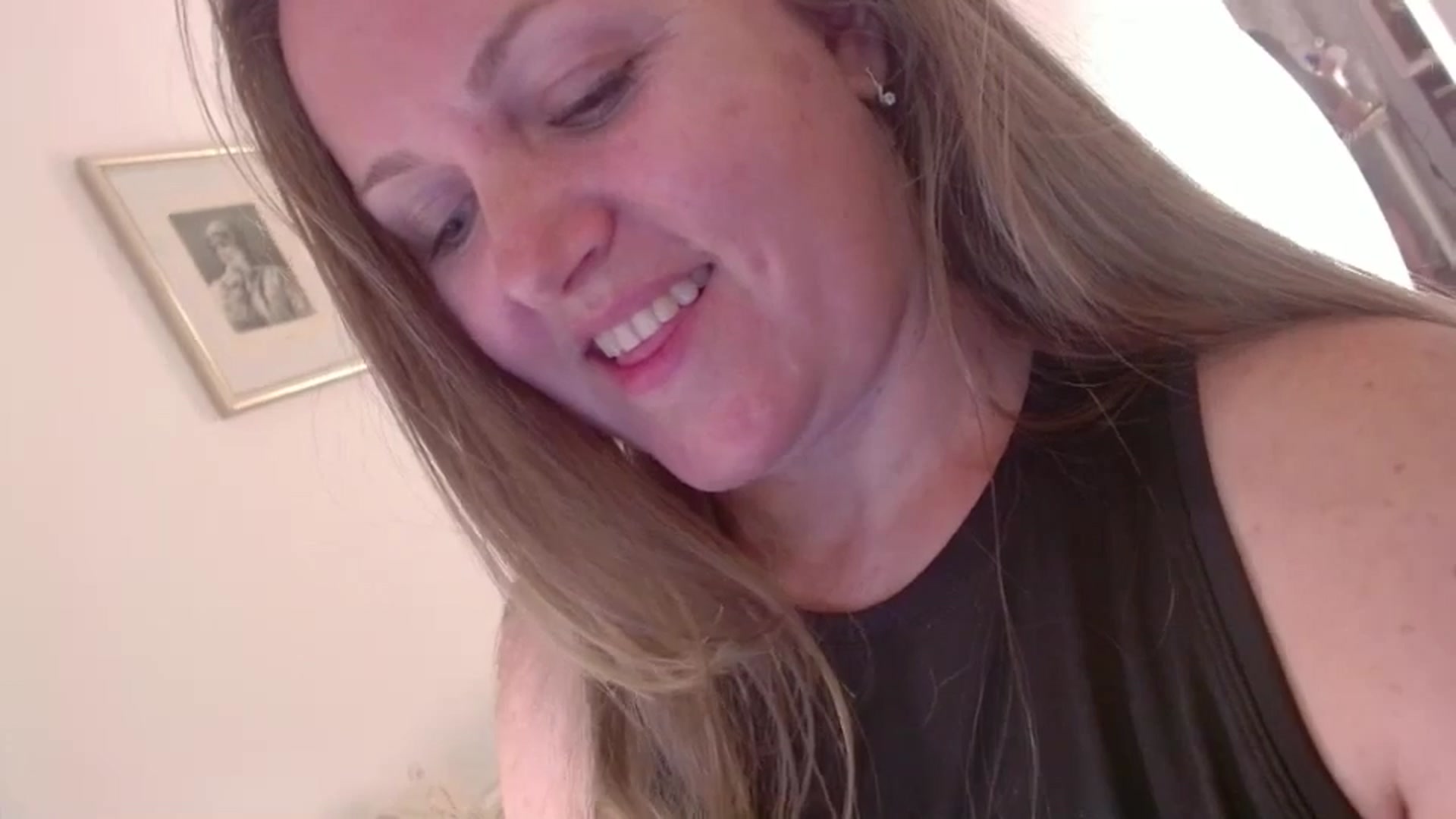 Gallery image thumbnail from JustLily's myfreecams stream on, 11/04/2024, 22:47 image 2 of 20