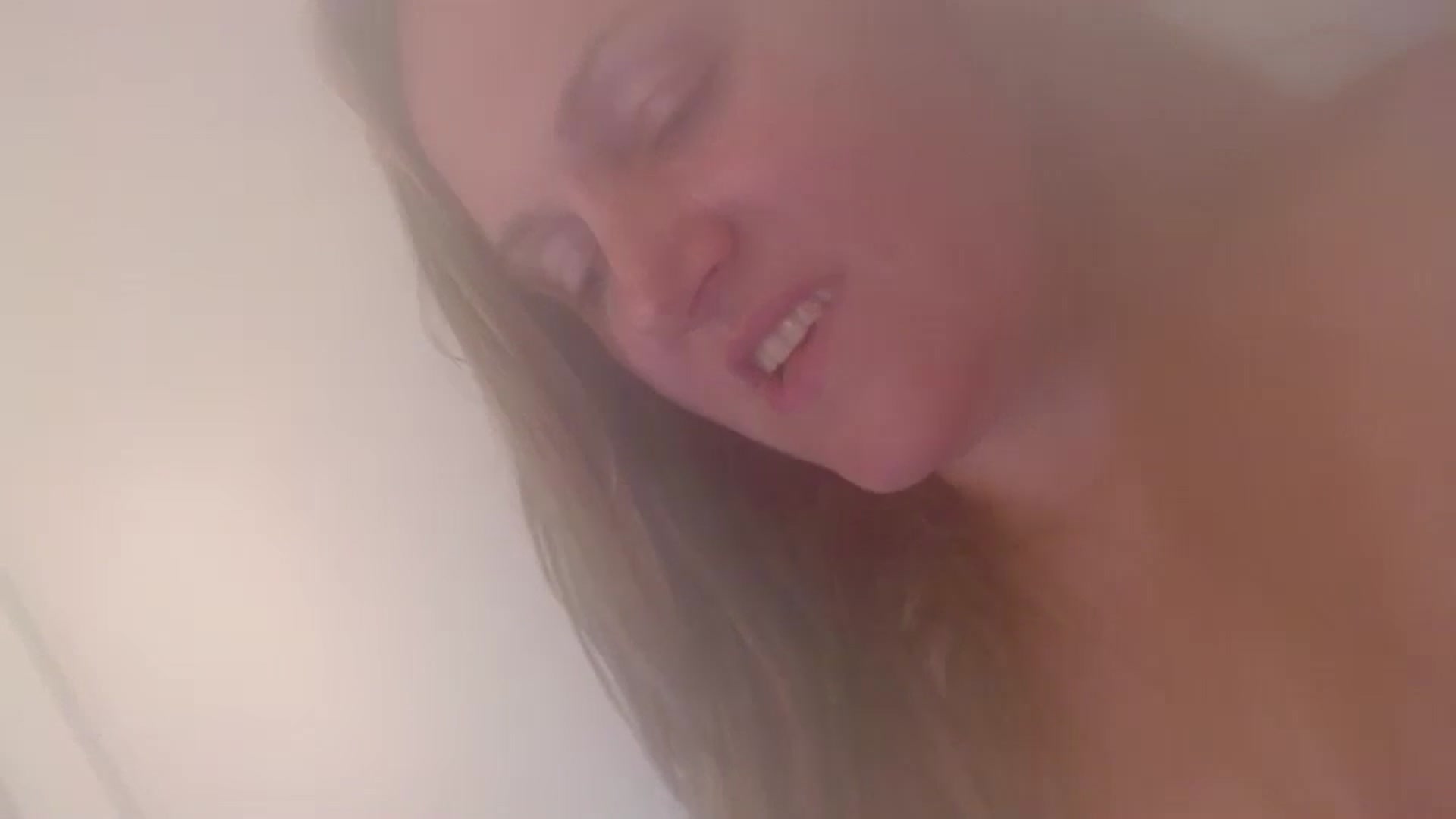 Gallery image thumbnail from JustLily's myfreecams stream on, 11/08/2024, 18:58 image 10 of 20