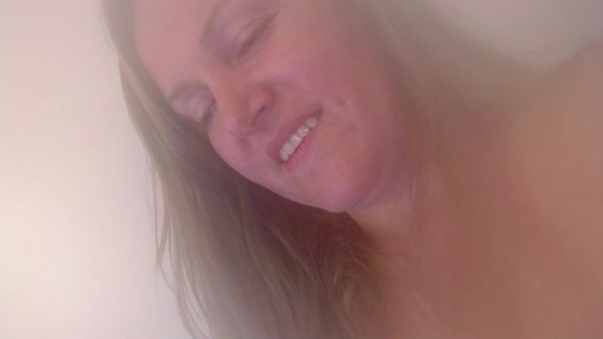 Gallery image thumbnail from JustLily's myfreecams stream on, 11/08/2024, 18:58 image 17 of 20