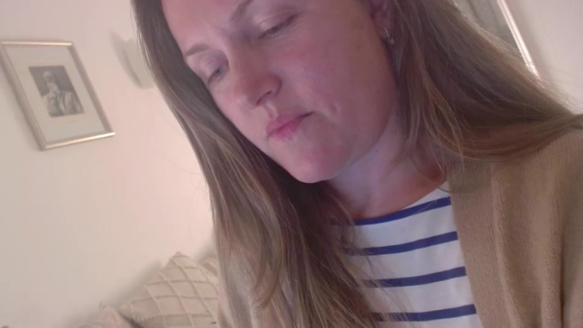 Gallery image thumbnail from JustLily's myfreecams stream on, 11/08/2024, 22:54 image 1 of 20