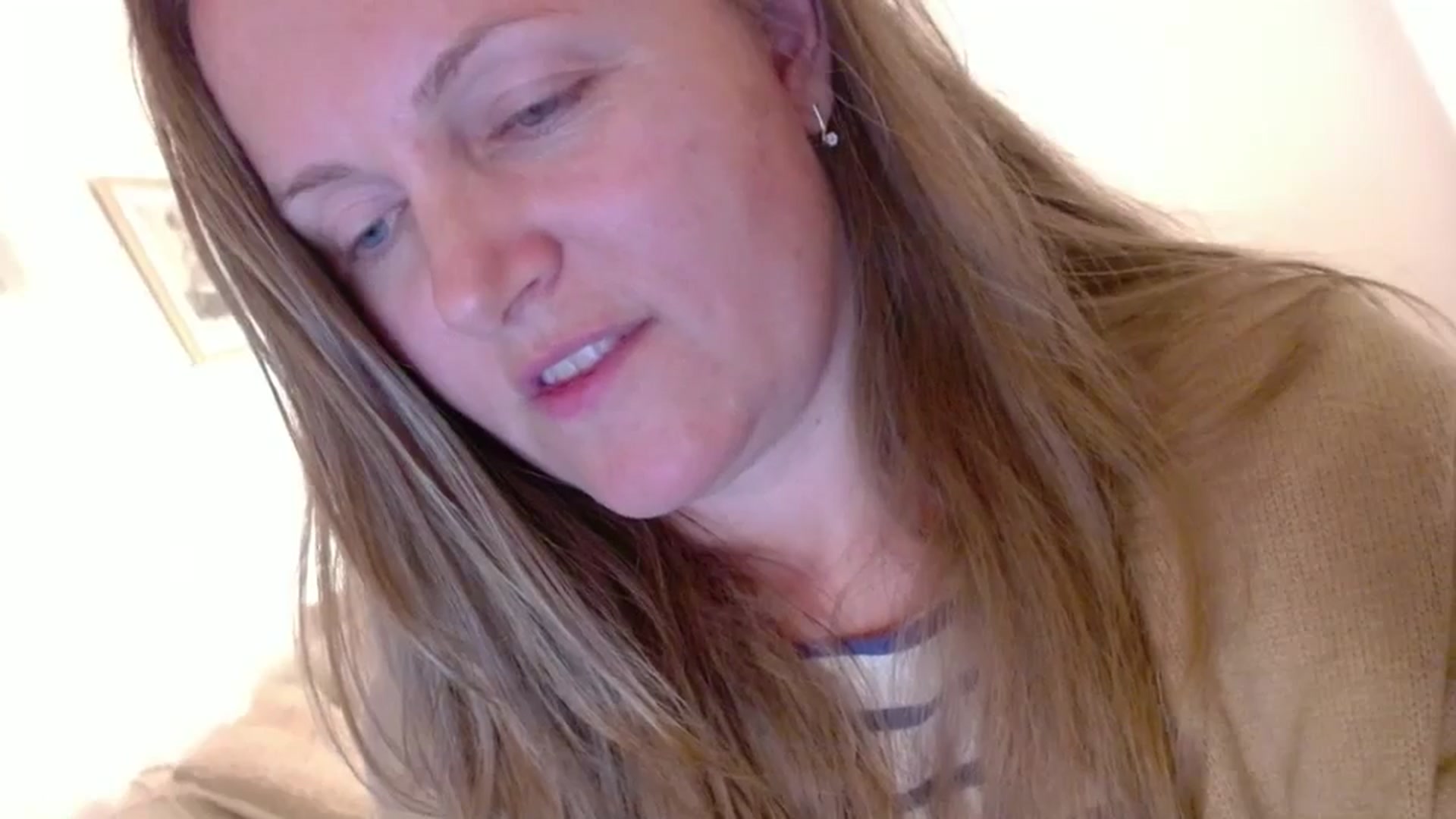 Gallery image thumbnail from JustLily's myfreecams stream on, 11/10/2024, 24:07 image 10 of 20