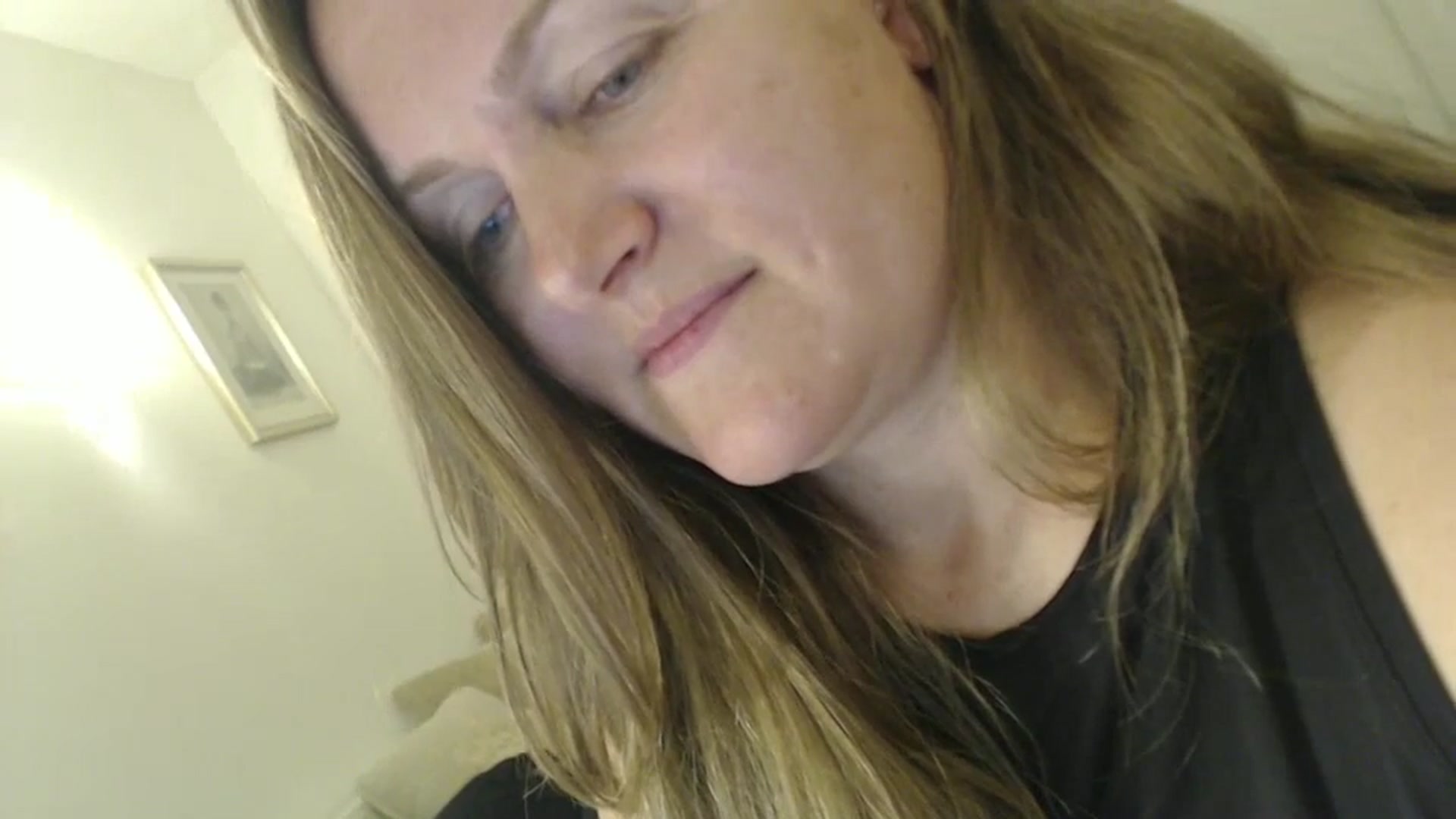 Gallery image thumbnail from JustLily's myfreecams stream on, 11/15/2024, 23:22 image 9 of 20