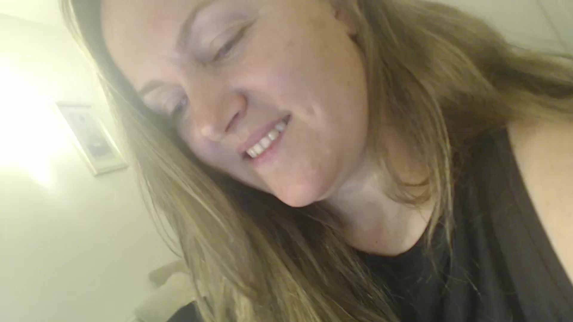 Gallery image thumbnail from JustLily's myfreecams stream on, 11/15/2024, 23:22 image 8 of 20
