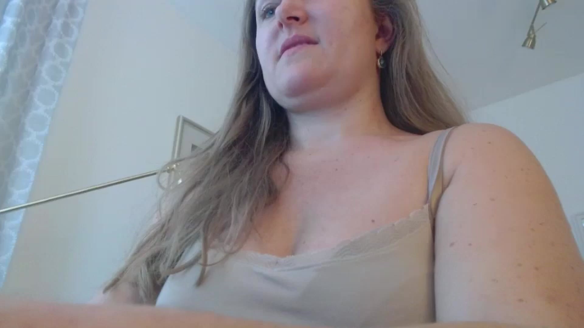 Gallery image thumbnail from JustLily's myfreecams stream on, 11/19/2024, 11:10 image 1 of 20