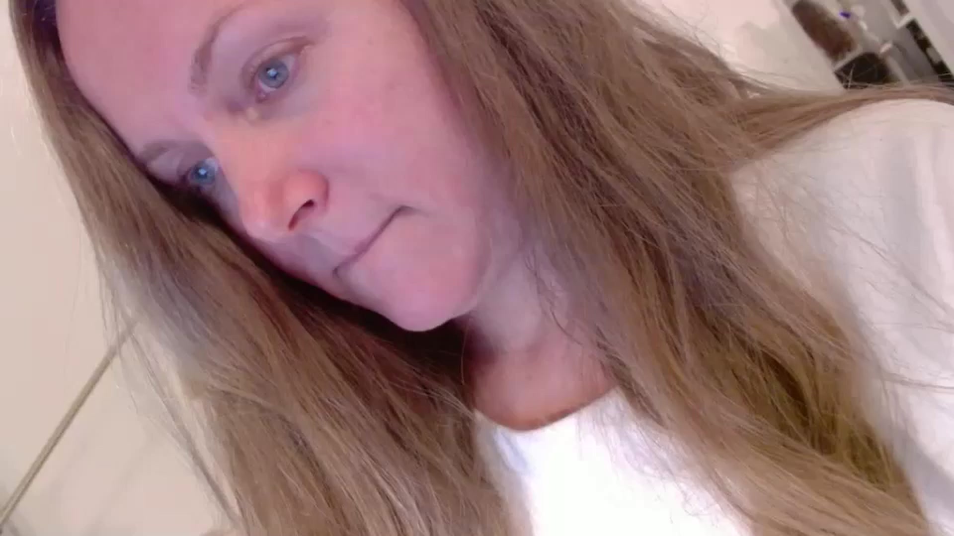 Gallery image thumbnail from JustLily's myfreecams stream on, 11/21/2024, 23:26 image 1 of 20