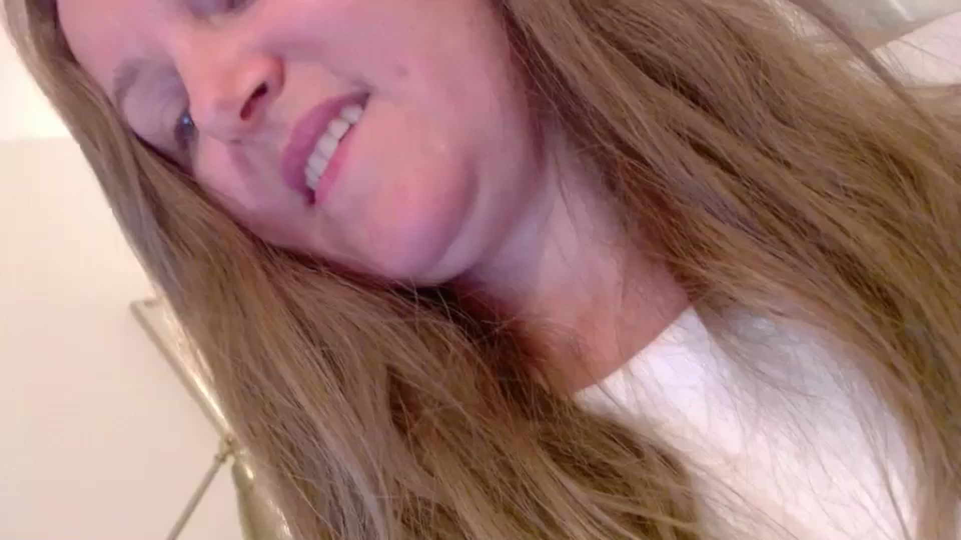 Gallery image thumbnail from JustLily's myfreecams stream on, 11/21/2024, 23:26 image 18 of 20