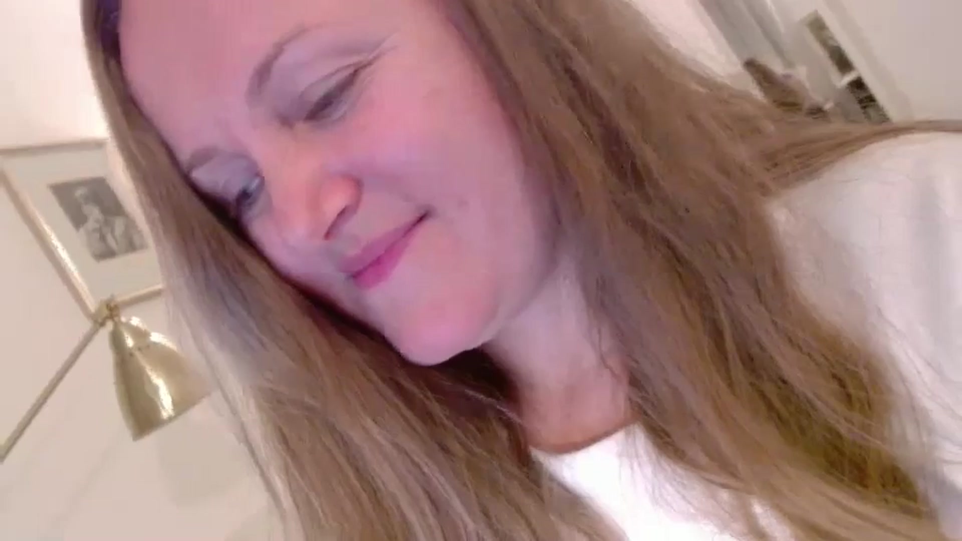 Gallery image thumbnail from JustLily's myfreecams stream on, 11/21/2024, 23:26 image 4 of 20