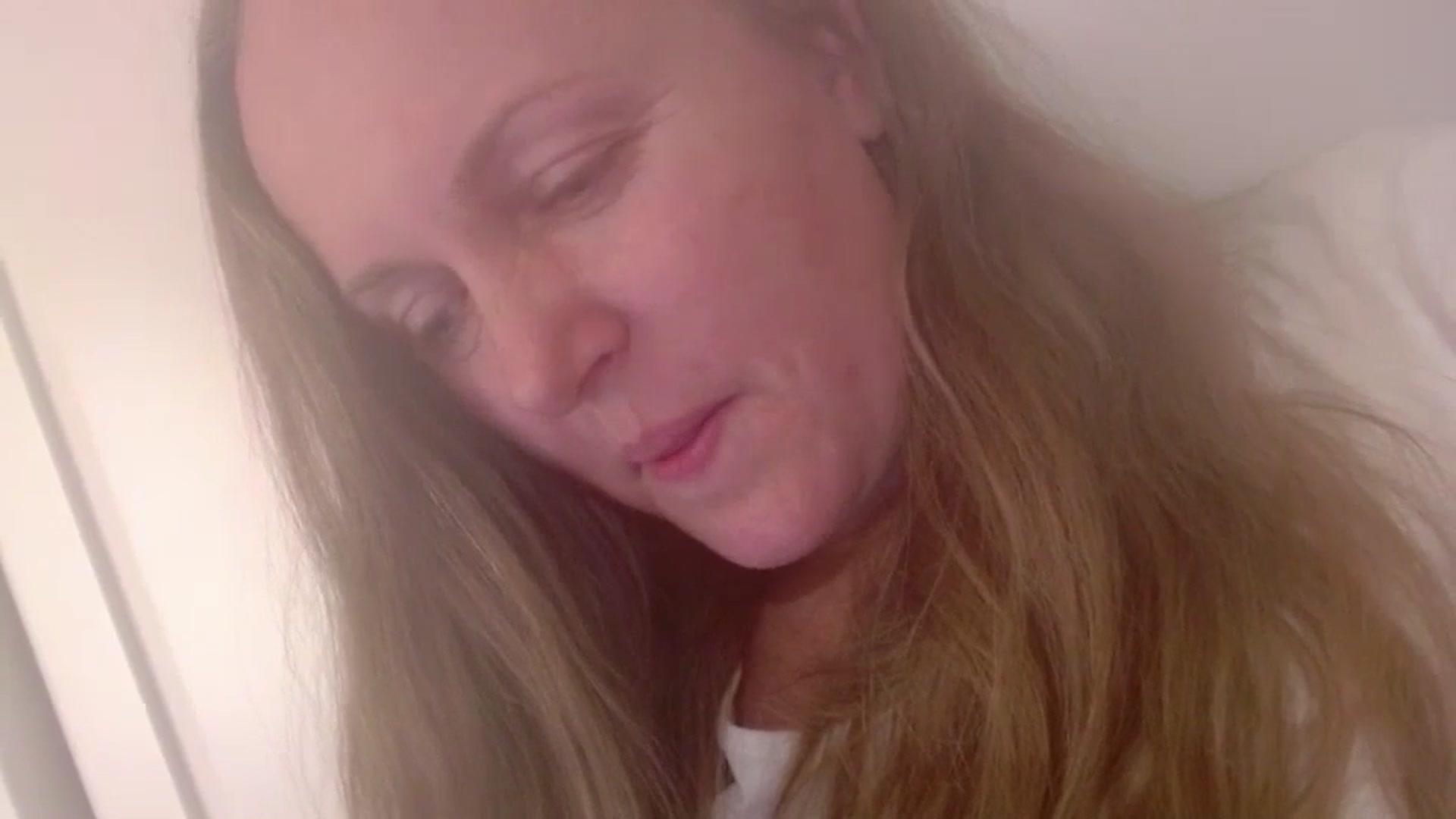 Gallery image thumbnail from JustLily's myfreecams stream on, 11/22/2024, 23:02 image 17 of 20