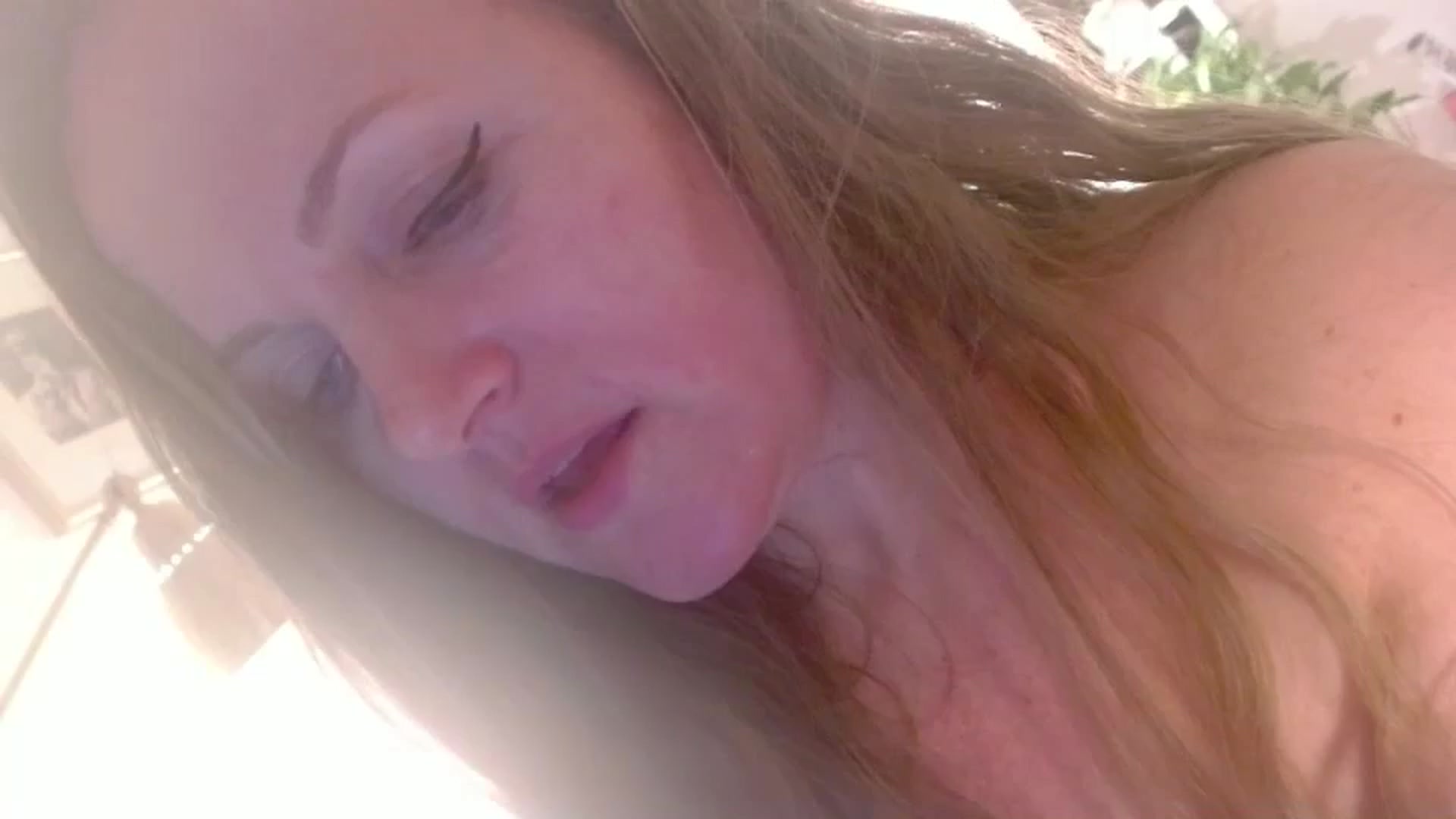 Gallery image thumbnail from JustLily's myfreecams stream on, 12/07/2024, 24:14 image 15 of 20