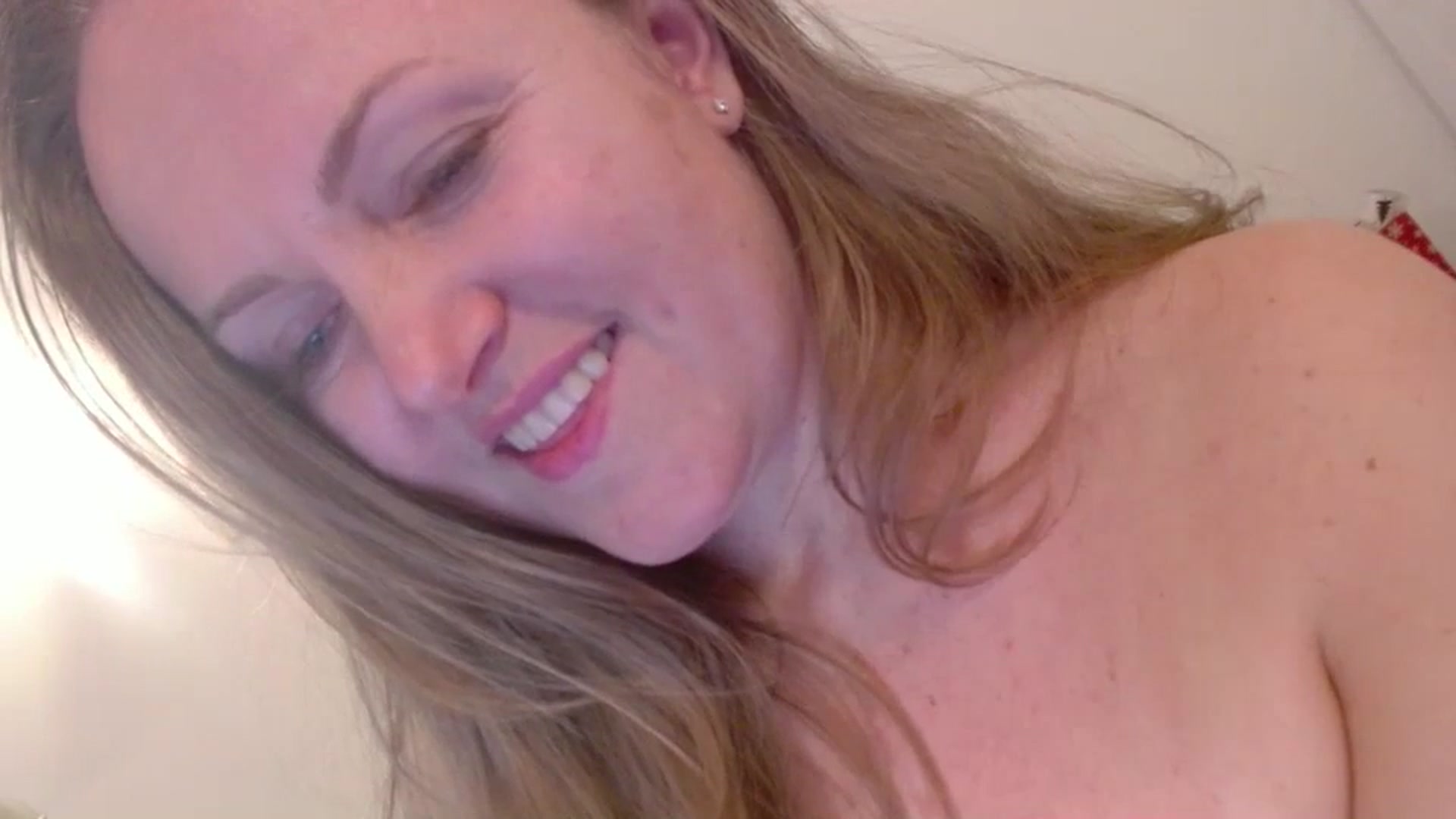 Gallery image thumbnail from JustLily's myfreecams stream on, 12/09/2024, 23:38 image 3 of 20