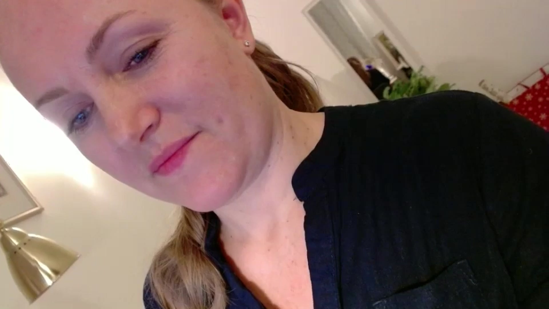 Gallery image thumbnail from JustLily's myfreecams stream on, 12/11/2024, 20:42 image 5 of 20