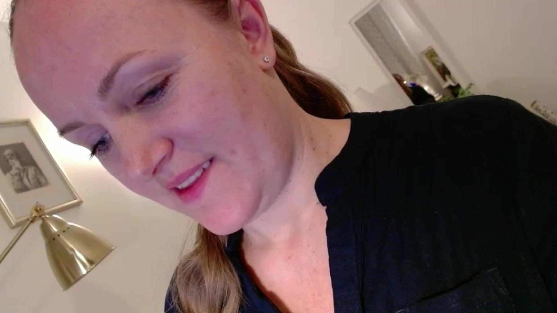 Gallery image thumbnail from JustLily's myfreecams stream on, 12/11/2024, 20:42 image 4 of 20