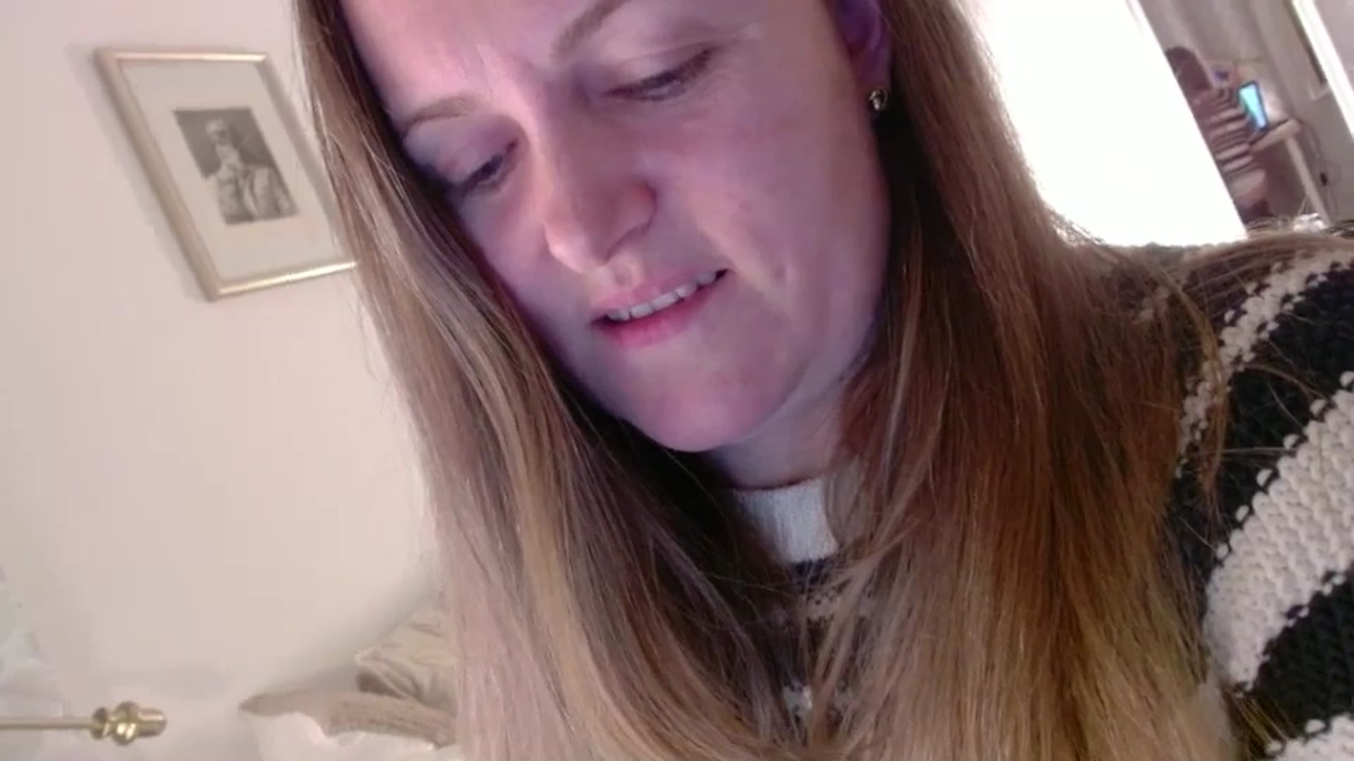 Gallery image thumbnail from JustLily's myfreecams stream on, 01/03/2025, 22:24 image 13 of 20