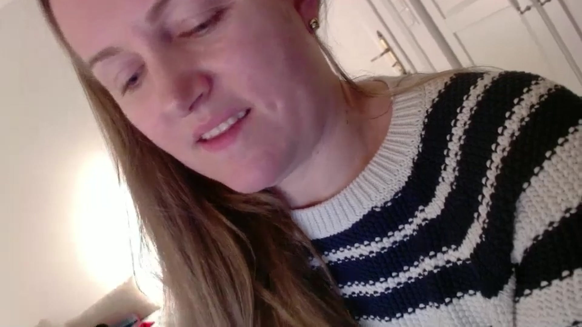 Gallery image thumbnail from JustLily's myfreecams stream on, 01/04/2025, 24:05 image 17 of 20