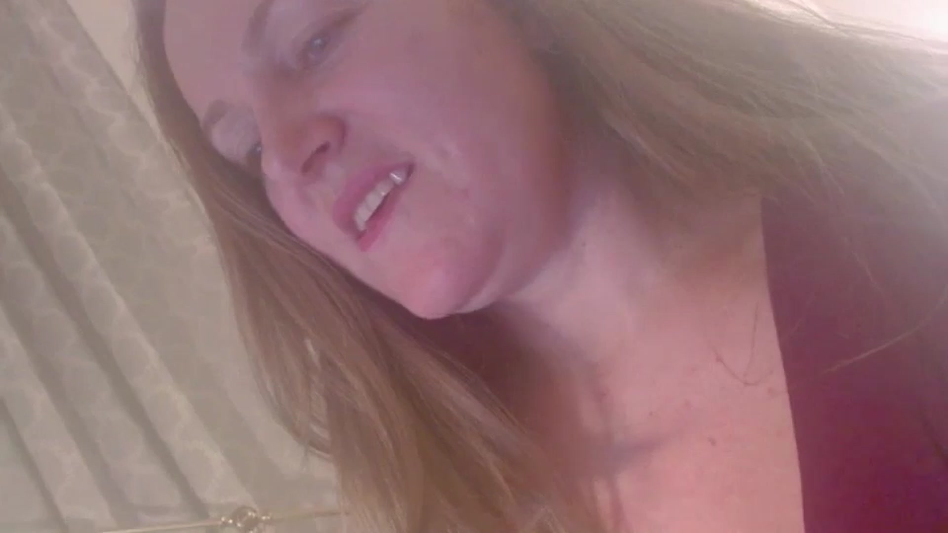 Gallery image thumbnail from JustLily's myfreecams stream on, 01/10/2025, 23:08 image 19 of 20