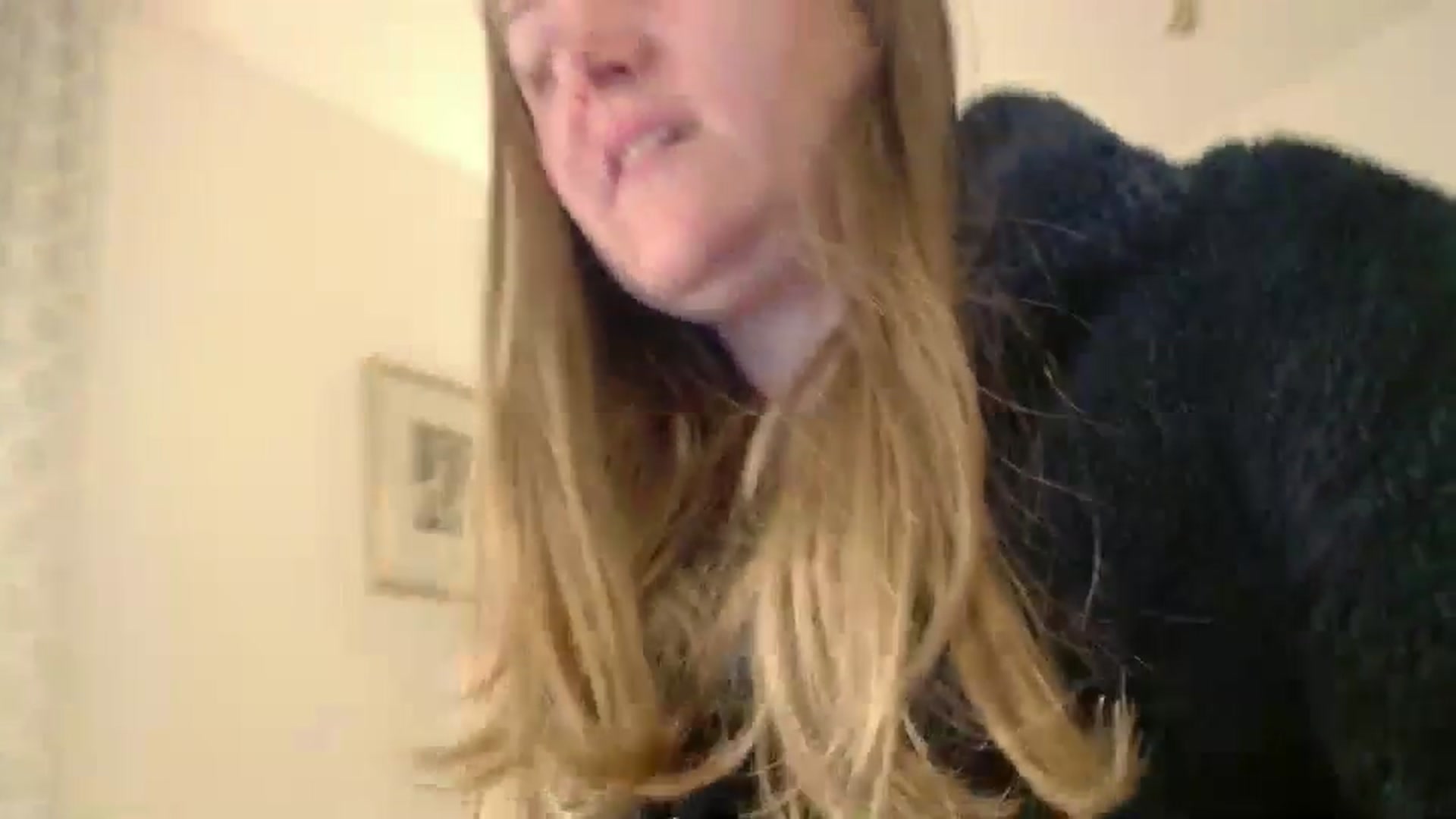 Gallery image thumbnail from JustLily's myfreecams stream on, 01/15/2025, 23:07 image 6 of 20