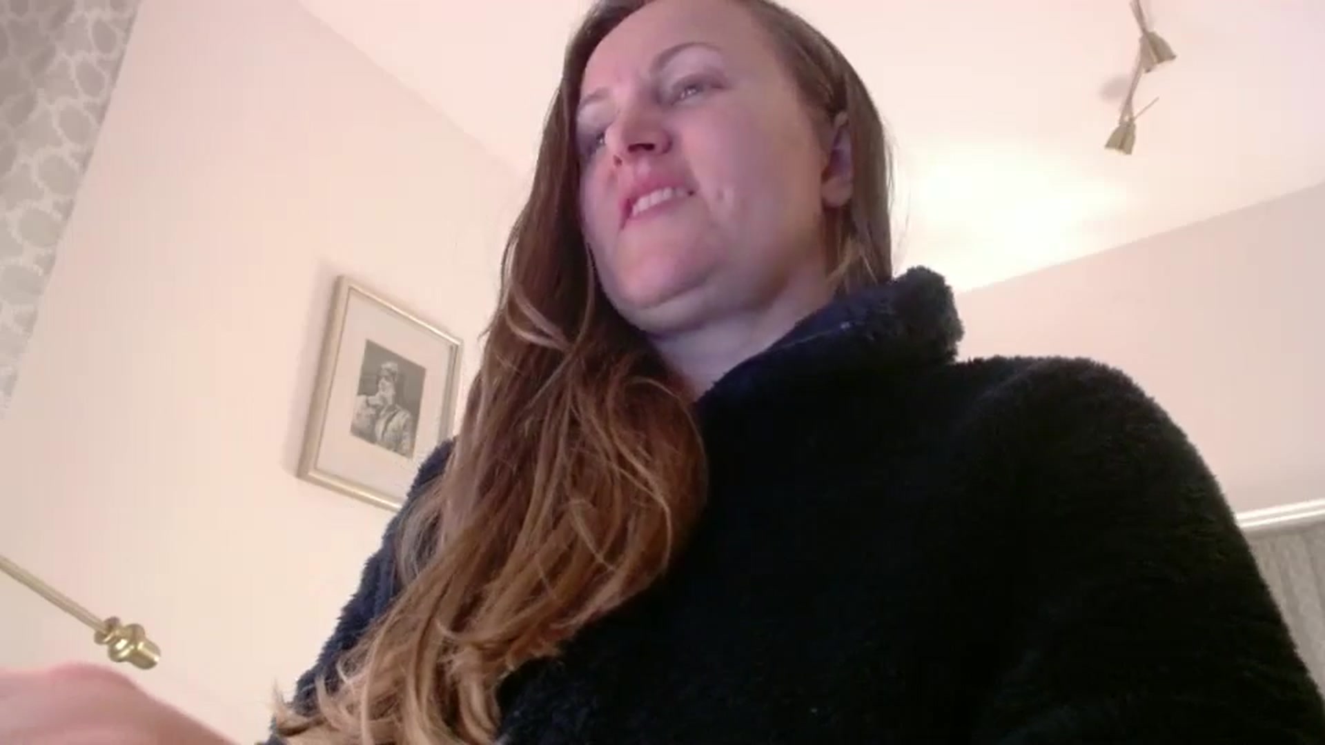 Gallery image thumbnail from JustLily's myfreecams stream on, 01/17/2025, 22:59 image 12 of 20