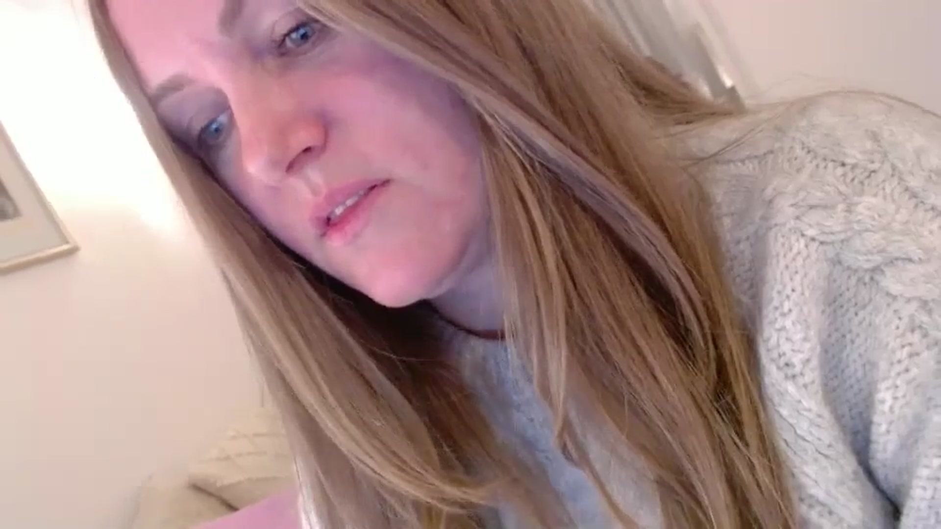 Gallery image thumbnail from JustLily's myfreecams stream on, 01/21/2025, 22:48 image 6 of 20