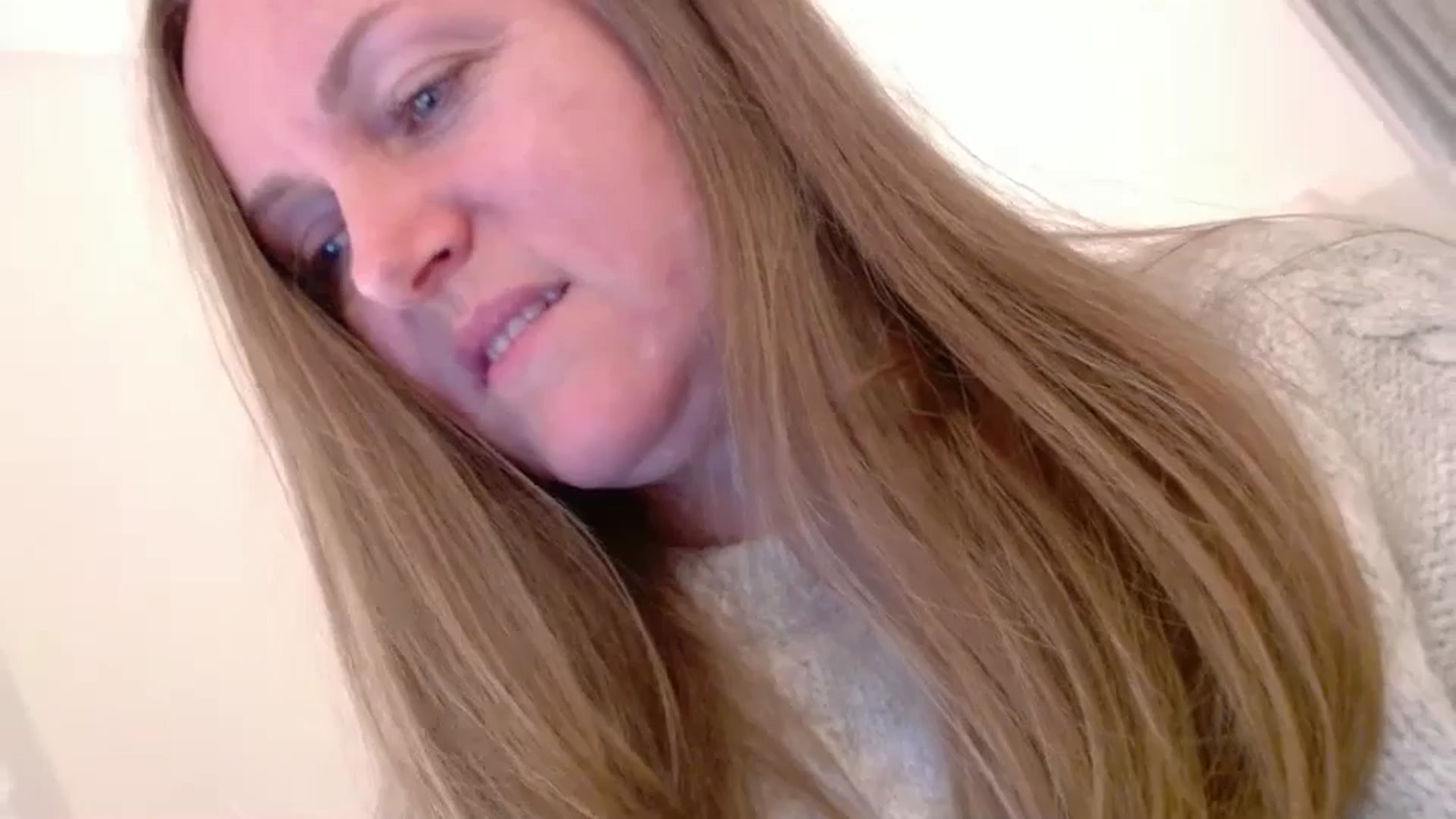 Gallery image thumbnail from JustLily's myfreecams stream on, 01/21/2025, 22:48 image 11 of 20